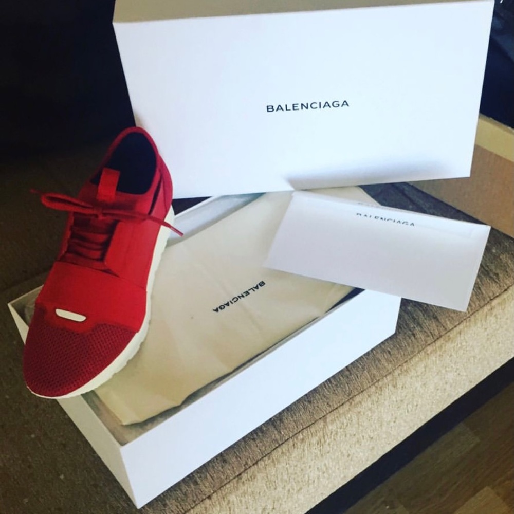 100% authentic Balenciaga Runner sneakers